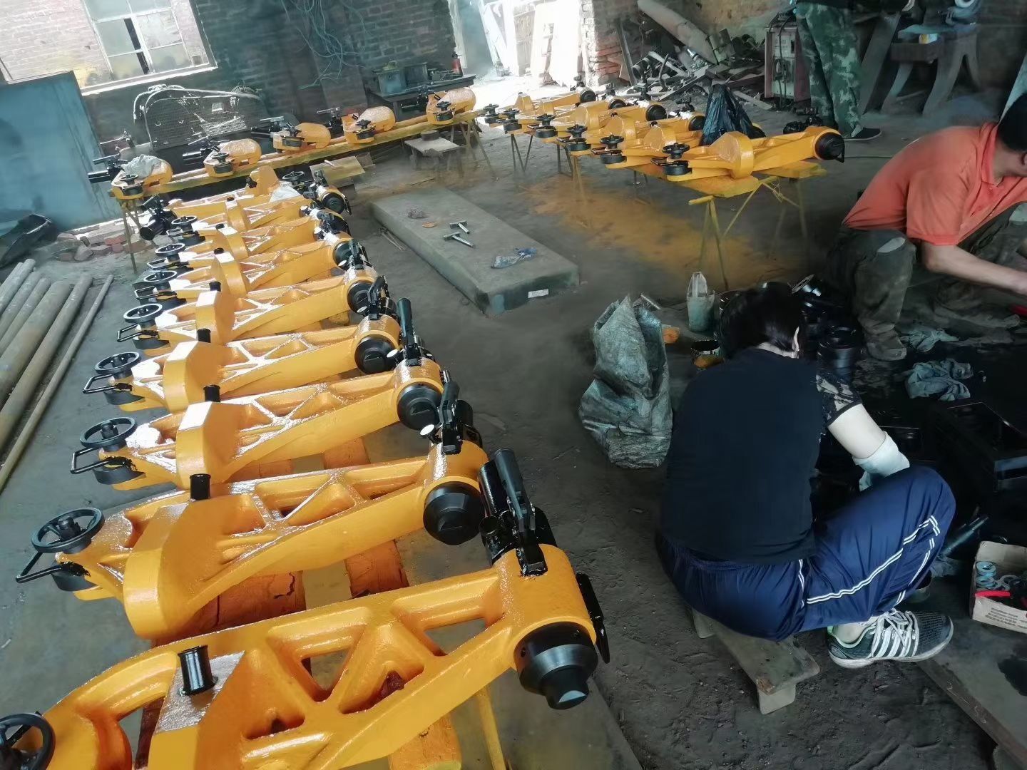 液压弯轴器生产现场