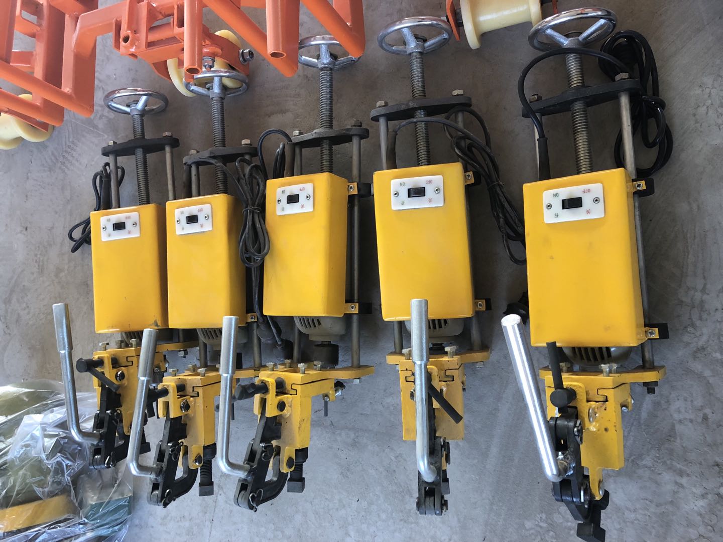 ZG-13电务钻孔机