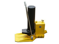 宽枕板高行程单钩起道器